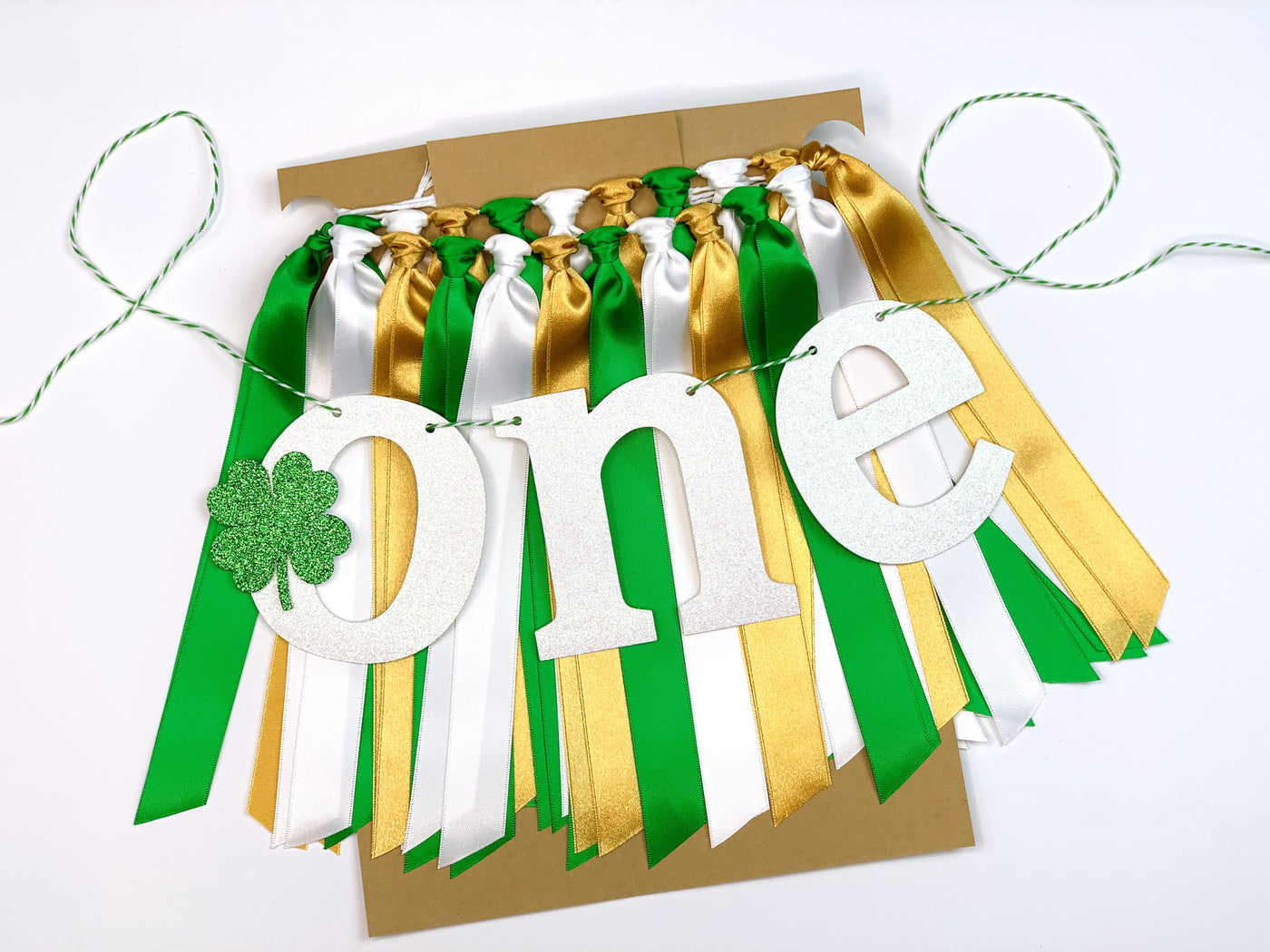 Lucky One St Patrick's Day First Birthday Theme. Green, White and Gold High Chair Banner GD BOY