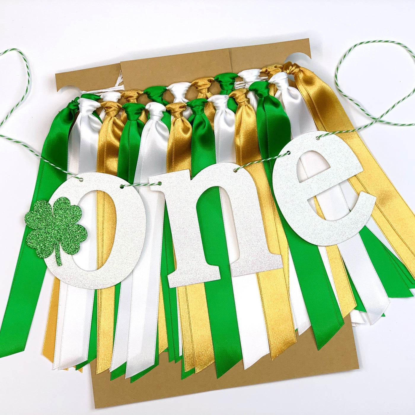 Lucky One St Patrick's Day First Birthday Theme. Green, White and Gold High Chair Banner GD BOY